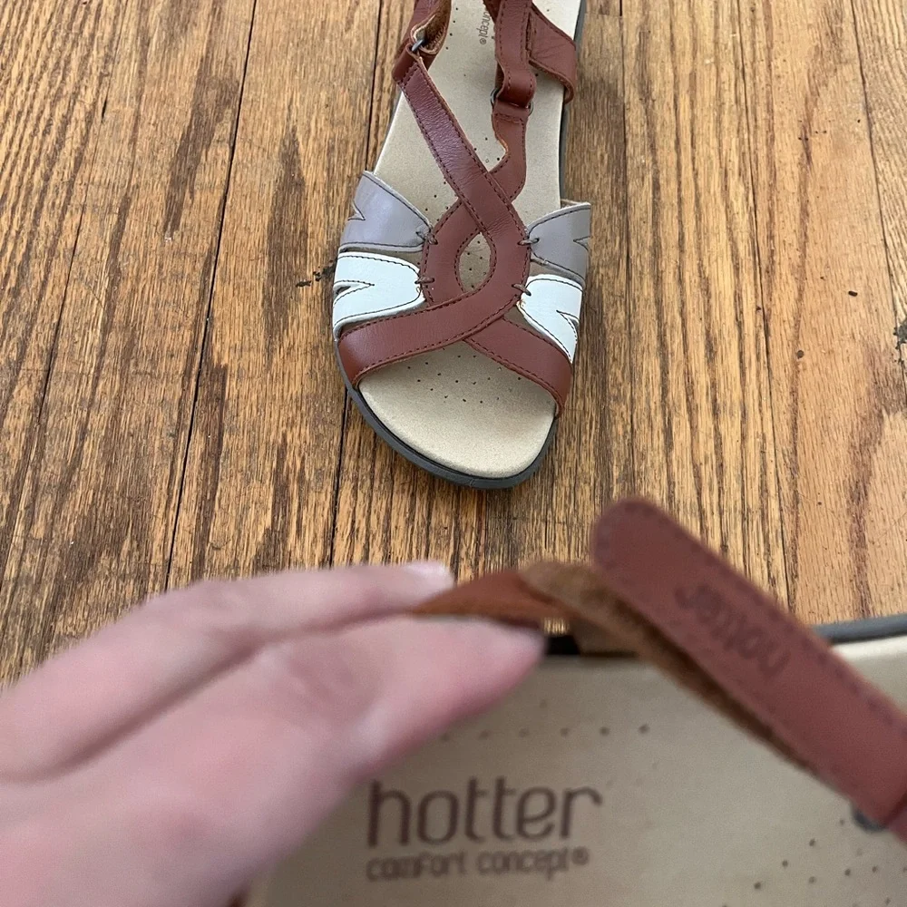 Hotter Comfort Concept Sandals - Picture 2 of 2
